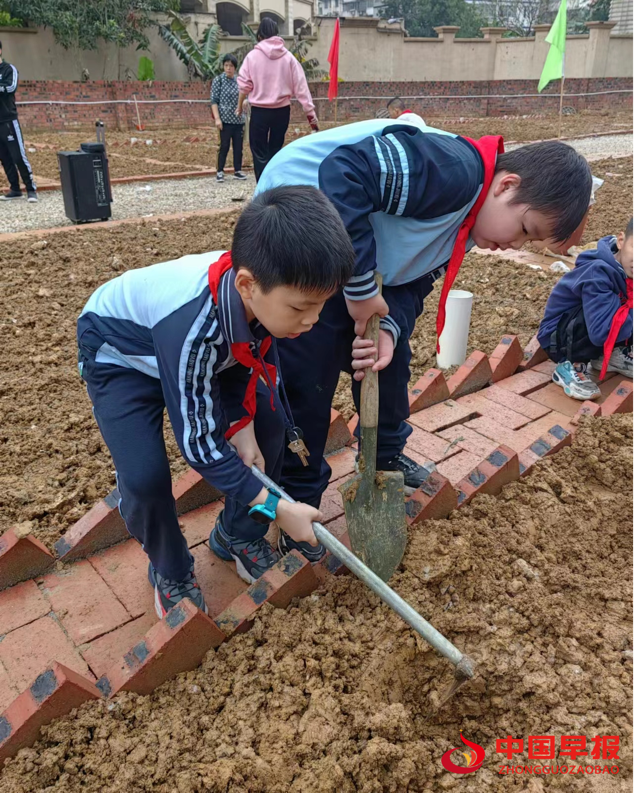 1710752885589413.png 图片03.png