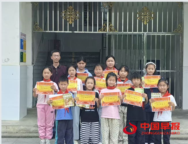 1745393321719349.png 44C23B32A1B916D6D7529757F4F0DF0B.png