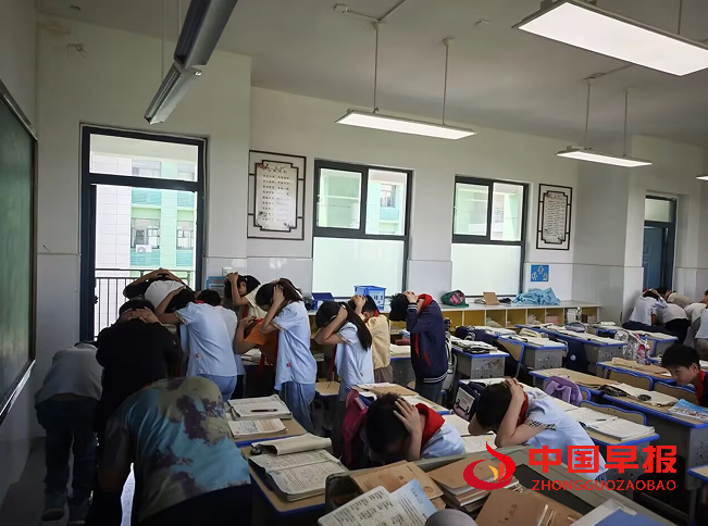 1747038410212952.png 2.png