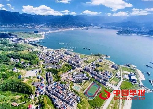 青铜密钥太平溪/杜鸿(图1) 青铜密钥太平溪/杜鸿(图1)