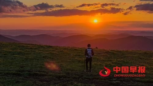 烽烟再起,长城为证!安德玛户外2025雄关330(赤城)长城越野赛鸣枪开跑(图3) 烽烟再起,长城为证!安德玛户外2025雄关330(赤城)长城越野赛鸣枪开跑(图3)